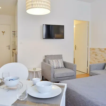 Nice Flat Ramblas Centre