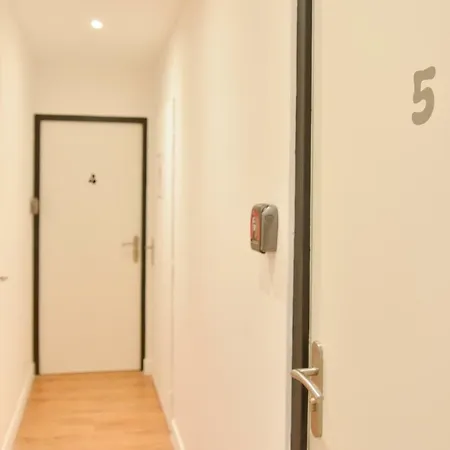 Nice Flat Ramblas Centre 公寓