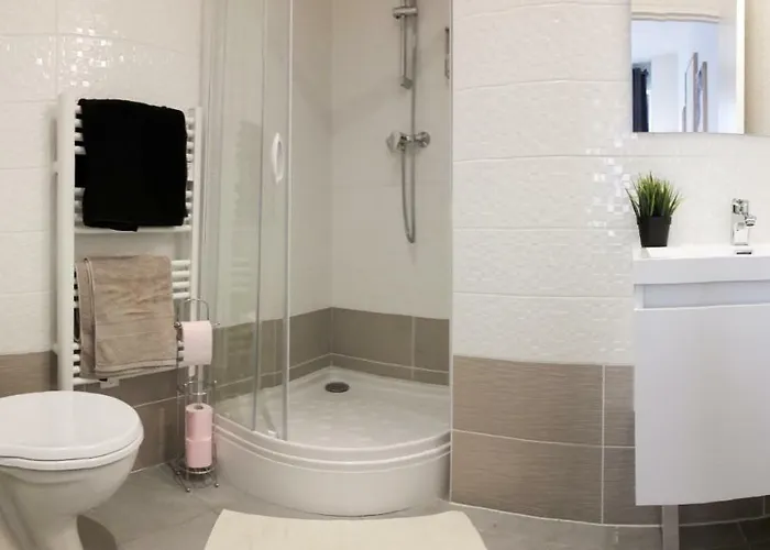 Nice Flat Ramblas Centre Apartament *